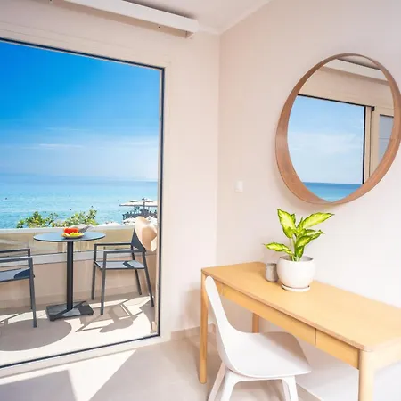 Kyparissis First Class Apartamento Kalandra