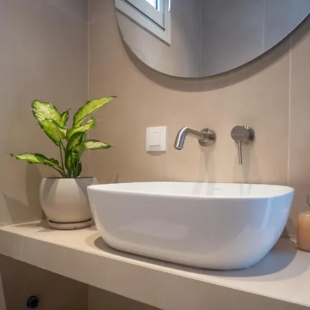 Kyparissis First Class Apartment