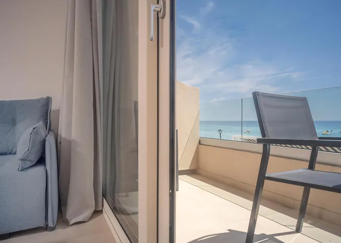 Apartmán Kyparissis First Class *